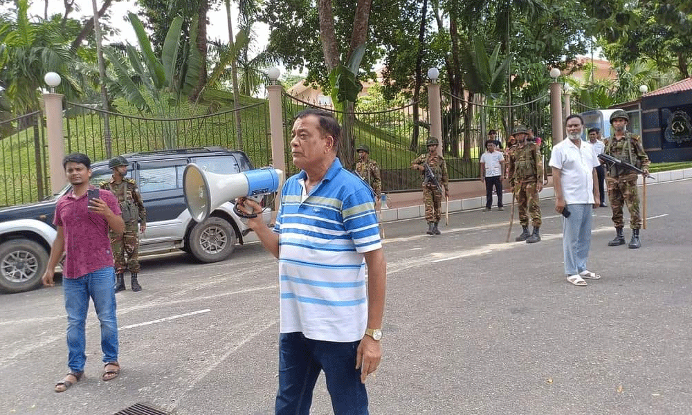 আত্মগোপনে থাকা শামীম ওসমানের খোঁজ চলছে শ্রীমঙ্গলে