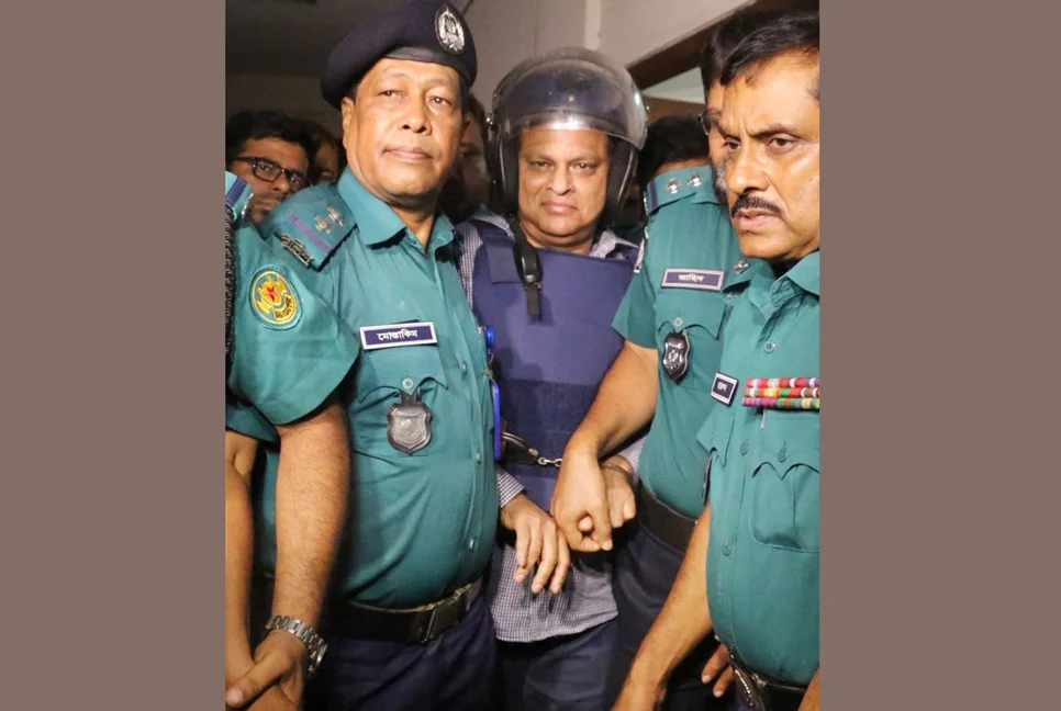 হত্যা মামলায় সাবেক সেনা কর্মকর্তা জিয়াউল আহসানের আট দিনের রিমান্ড মঞ্জুর