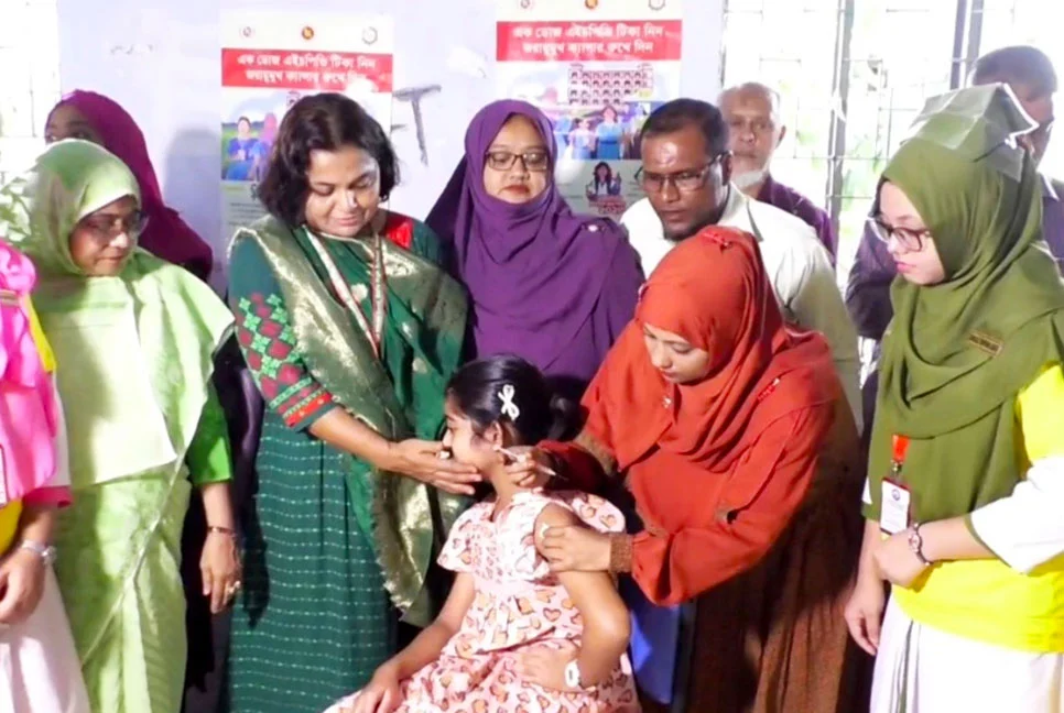 ভোলায় লক্ষাধিক কিশোরী পাবে ‘এইচপিভি’ টিকা