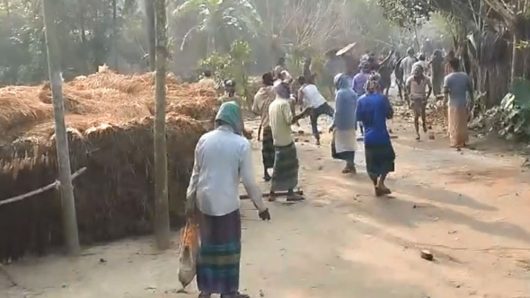 শৈলকুপায় ২ গ্রুপের সংঘর্ষে আহত ২৫