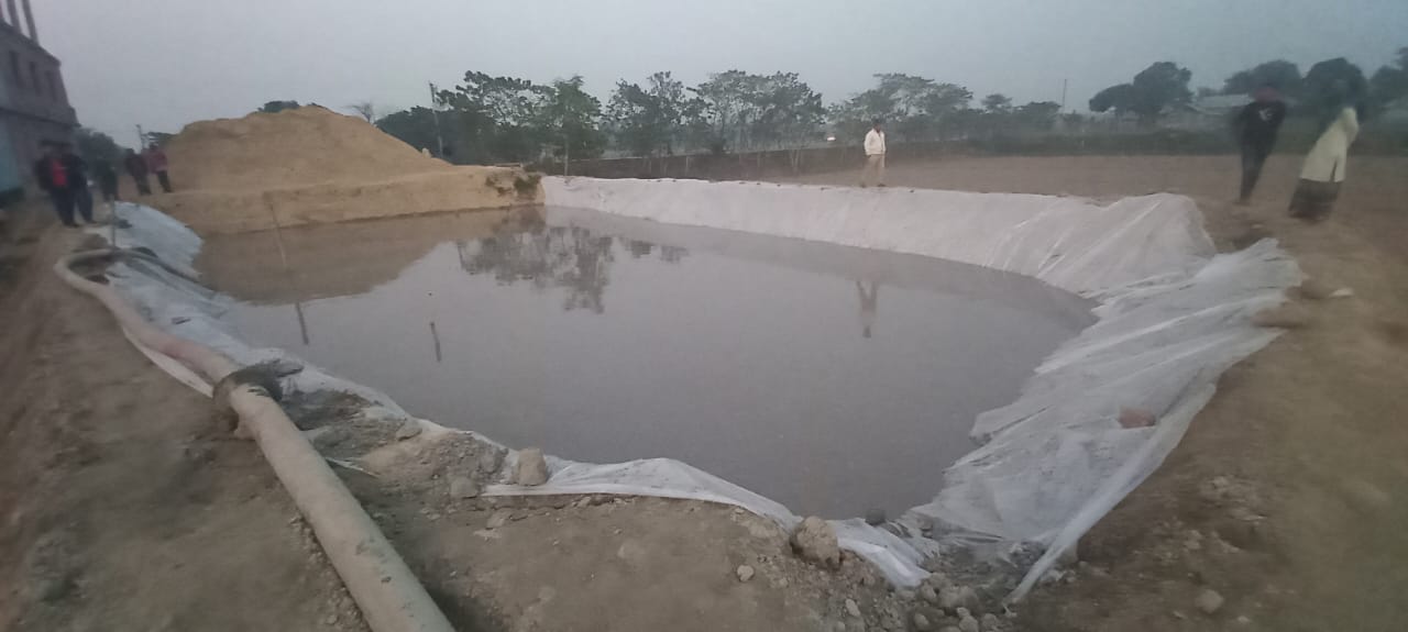 আখাউড়ায় কৃষি জমি থেকে মাটি কাটায় এক লাখ টাকা জরিমানা