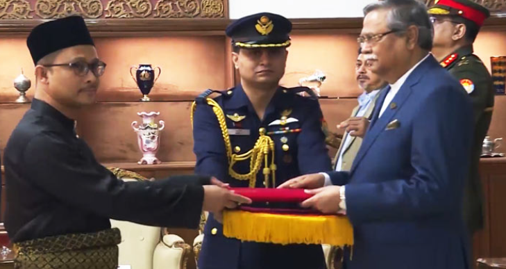 বাংলাদেশে মালয়েশিয়ার বিনিয়োগ চাইলেন রাষ্ট্রপতি