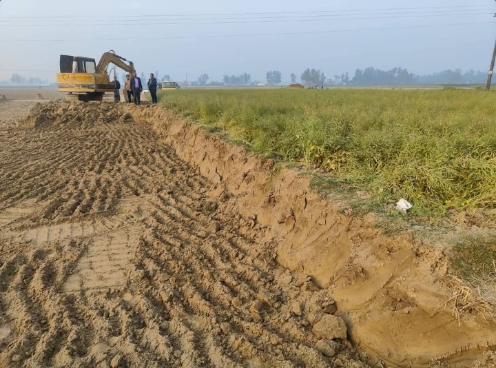ধুনটে ফসলি জমির মাটি খননের অপরাধে ইটভাটা মালিকের জরিমানা