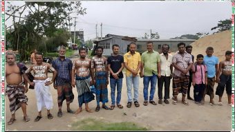 ত্রান নয়, টেকসই বেড়িবাঁধ ও সাইক্লোন শেল্টার চাই’ উপকূলবাসীর প্রাণের দাবি