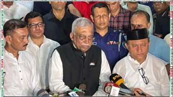 মিয়ানমার থেকে কাউকে বাংলাদেশে প্রবেশ করতে দেওয়া হবে না-স্বরাষ্ট্রমন্ত্রী আসাদুজ্জামান খান