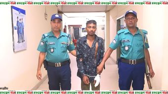 নেশার টাকা না দেওয়ায় মাকে  কুপিয়ে মারল ছেলে