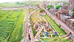 রাজশাহীতে পদ্মা নদী দখলের মহা উৎসব চলছে