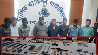 বরিশালে দেশীয় অস্ত্রসহ কুখ্যাত ডাকাত সর্দার হাকিমসহ গ্রেফতার ৮