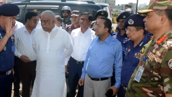 একটি মহল গুজব ছড়িয়ে সাধারণ মানুষের মাঝে বিভ্রান্তি ছড়াচ্ছে : স্বরাষ্ট্রমন্ত্রী