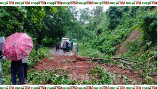 আকস্মিক বন্যায় সাজেকে আটকা  পড়েছে প্রায় ৮০০ পর্যটক