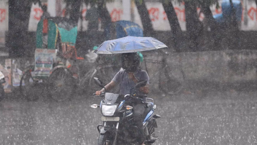 ৮টি বিভাগে বৃষ্টি, বজ্রঝড়ের সম্ভাবনা