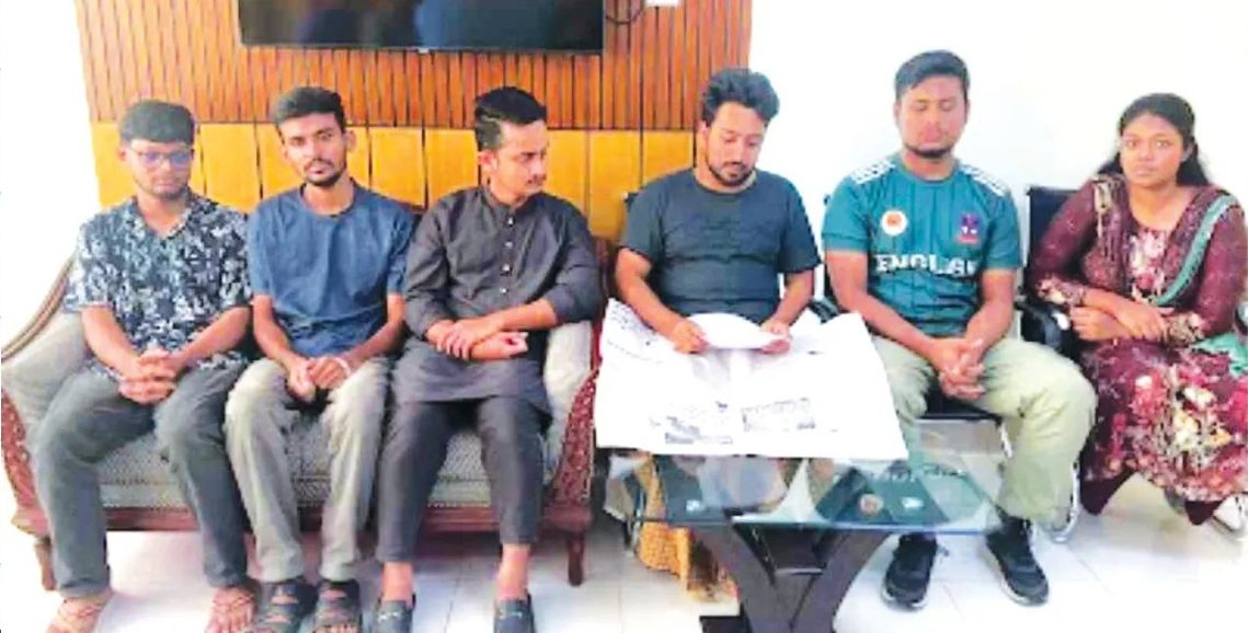 আমাদের জোর করে খাবার টেবিলে বসিয়ে ভিডিও করা হয়েছিল: ছয় সমন্বয়ক