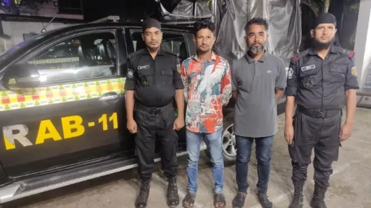 আন্দোলনে শিক্ষার্থীদের ওপর হামলা, যুবলীগ নেতাসহ গ্রেফতার ২