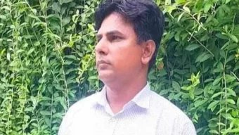 স্ত্রী-মায়ের সামনেই হাতির আছাড়ে যুবকের মৃত্যু