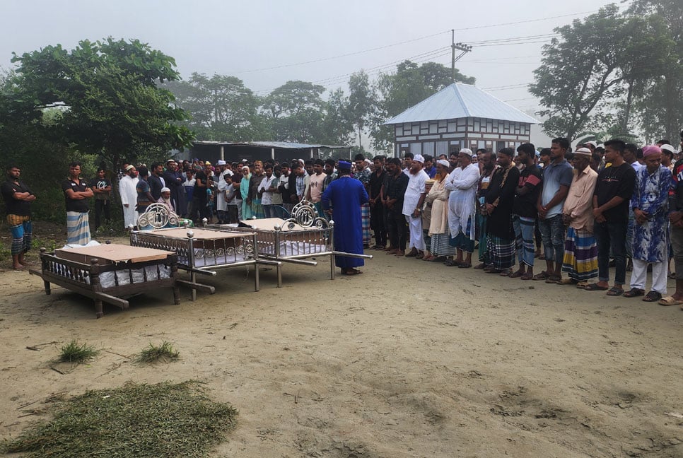 মালয়েশিয়ায় আগুনে নিহত তিন প্রবাসীর জানাজা ও দাফন সম্পন্ন