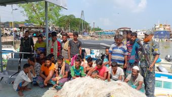 বরিশালে ৩০ জেলের কারাদণ্ড