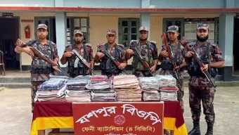 ফেনী সীমান্তে কোটি টাকার ভারতীয় মালামাল জব্দ