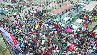 দাবির মিছিল যানজট ভোগান্তি