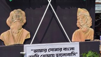 দুর্গাপুজা ত্রিপুরার মন্ডপে বাংলাদেশের স্বাধীনতা