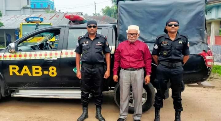 খুলনা-৬ কয়রা-পাইকগাছা আসনের সাবেক সংসদ সদস্য মোঃ রশীদুজ্জামান মোড়ল কে গ্রেপ্তার করেছে র‌্যাব।