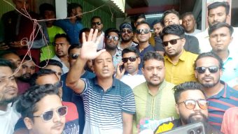 বিজয়নগরে কেন্দ্রীয় ছাত্রদলের সভাপতির লিফলেট বিতরণ