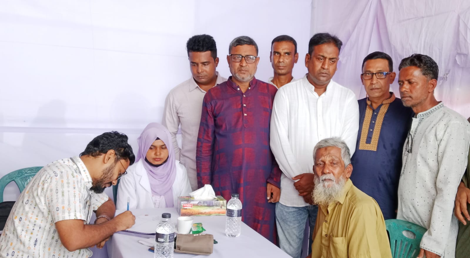 যুবদলের ৪৬ তম প্রতিষ্ঠাবার্ষিকী উপলক্ষে ঘিওরে ফ্রি মেডিকেল ক্যাম্প অনুষ্ঠিত