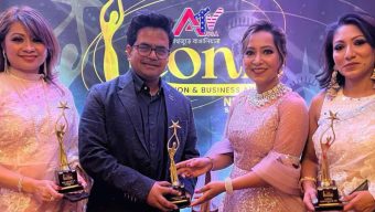 এটিভি ইউএসএ আইকনিক অ্যাওয়ার্ড পেলেন তানভীর তারেক