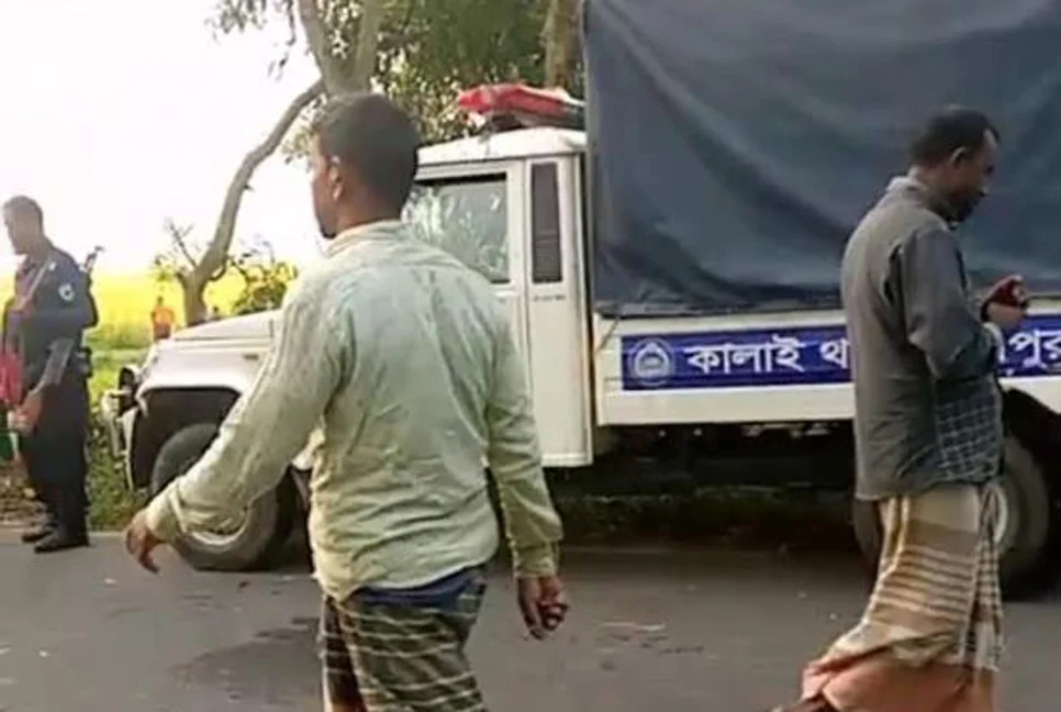 শ্বশুরবাড়ি থেকে ফেরার পথে সড়কে প্রাণ গেল যুবকের
