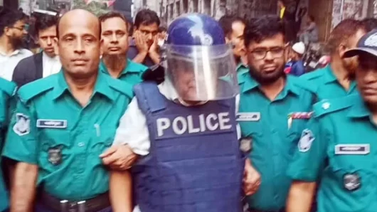 সাবেক প্রতিমন্ত্রী শহীদুজ্জামান কারাগারে