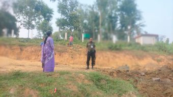 আখাউড়ায় কৃষি জমির মাটি বিক্রি জরিমানা গুনলেন অভিযুক্ত