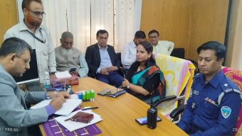 আখাউড়া লক্ষ্যমাত্রার বেশি জরায়ু  টিকা নিলো কিশোরীরা