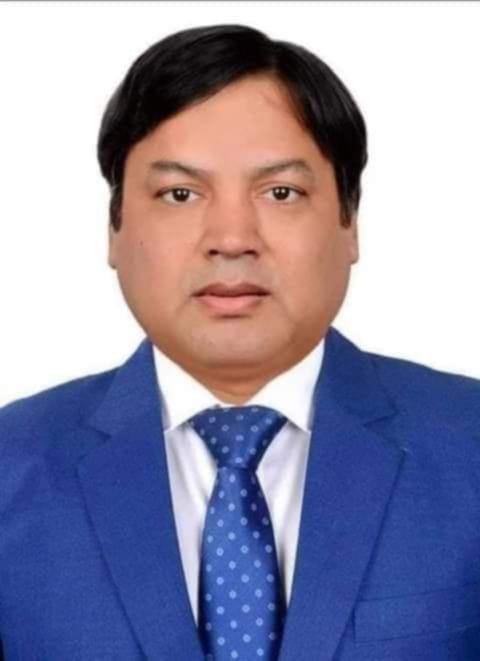 পলাশবাড়ীতে প্রবাসী আবু জাহিদ নিউকে গণধোলাই দিয়েছে ছাত্র- জনতা