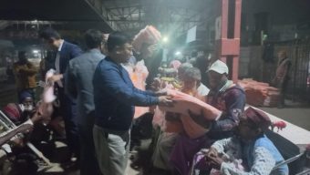 শীতের রাতে ব্রাহ্মণবাড়িয়া জেলা প্রশাসনের উষ্ণতা