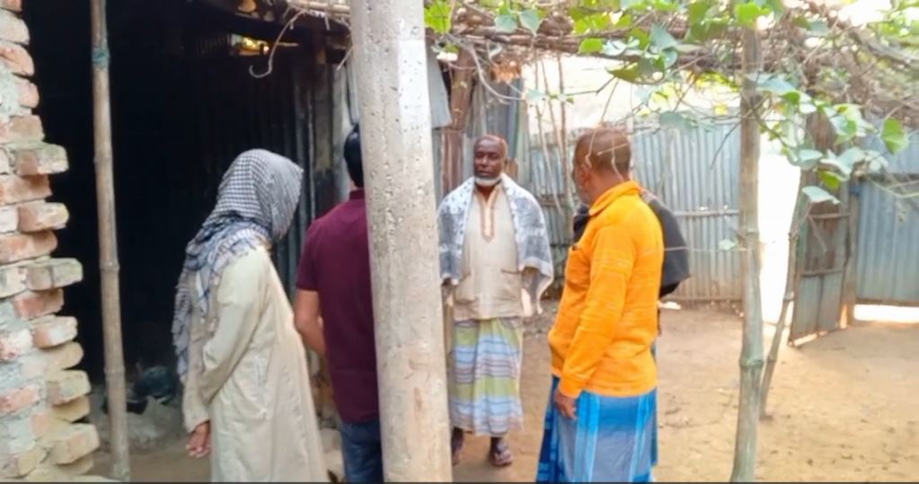 আখাউড়ায় ক্যন্সার আক্রান্ত পারভীনের পাশে হিলফুল ফুজুল যুব সংঘ