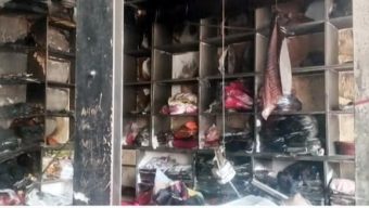 গাইবান্ধায় অগ্নিকাণ্ডে ১০ লক্ষাধিক টাকার ক্ষতিসাধন।