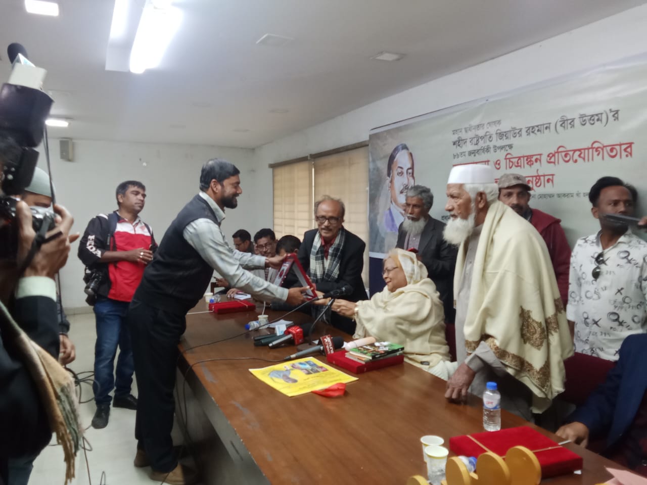 কমলকলি (শহীদ রাস্ট্রপতি জিয়াউর রহমানের আদর্শের সৈনিক গড়ার জাতীয় শিশু – কিশোর সংগঠন)।