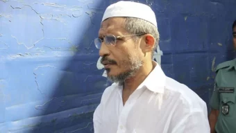 ১০ ট্রাক অস্ত্র মামলায় যাবজ্জীবন দণ্ড থেকে খালাস বাবর