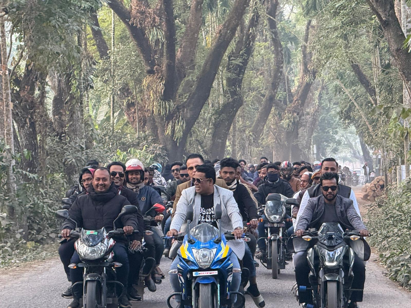 কাজিরহাট থানায় সোডাউন ও পথ সভা  করলেন  বিএনপির নেতা 