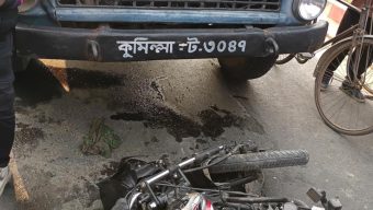 সড়ক দুর্ঘটনায় কুষ্টিয়া বিআরবি ক্যাবলের সামনে ১ জন নিহত অপরজন আহত।
