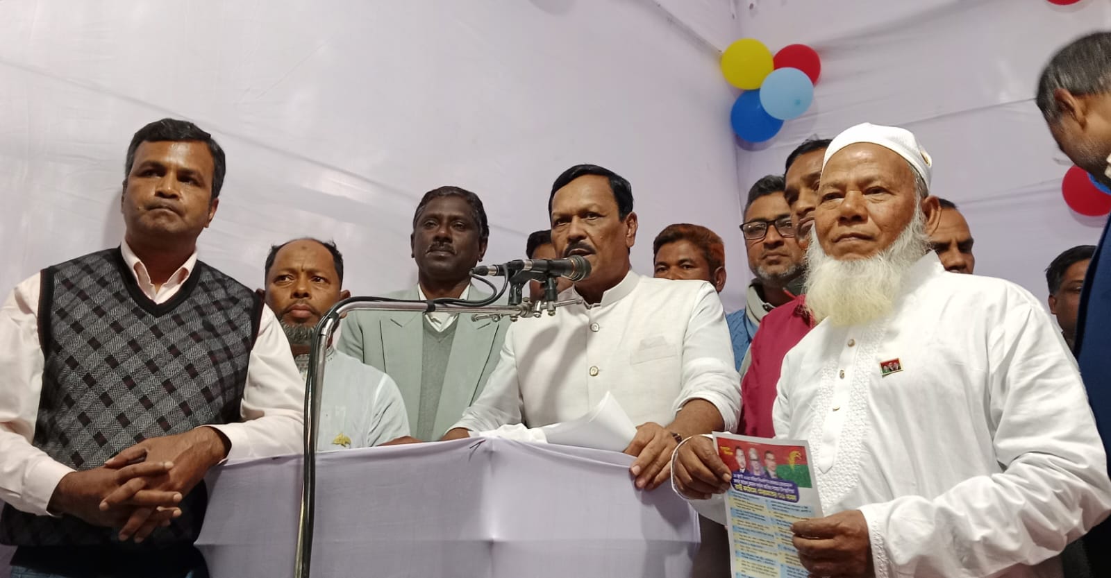 ঘিওর উপজেলার সিংজুরীতে বিএনপির রাস্ট্র কাঠামো মেরামতের ৩১ দফা প্রচারণা সভা অনুষ্ঠিত