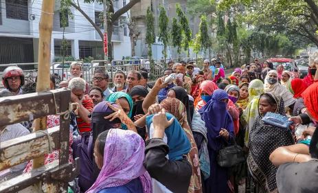 এখন শুধু ৫৭ লাখ স্মার্ট কার্ডধারী টিসিবির পণ্য পাবেন