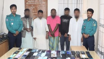 চরমোনাই মাহফিলে চুরি হওয়া ৬৪টি মোবাইল ফোন ২৪ ঘন্টার মধ্যে উদ্ধার,   সদস্য আটক ৫