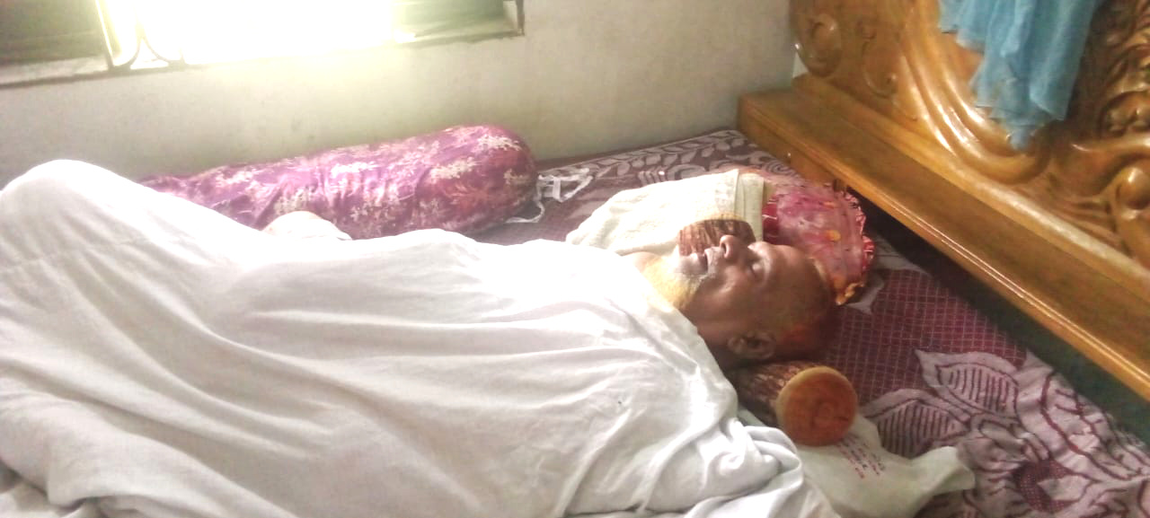 দেবিদ্বারে পৌরসভায় ৫ জনকে অজ্ঞান করে দুর্ধর্ষ ডাকাতি”