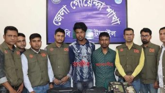 বাসে ডাকাতি ও শ্লীলতাহানির মূল পরিকল্পনাকারী গ্রেপ্তার, সাতদিনের রিমান্ডে