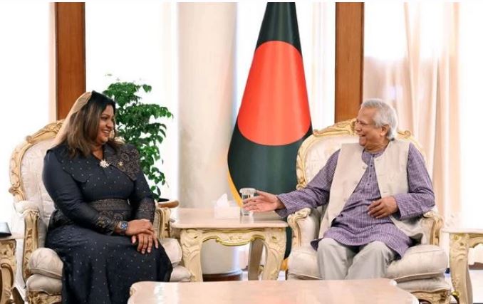 মালদ্বীপে বৈধ কাগজপত্রহীন বাংলাদেশিদের নিয়মিতকরণের আহ্বান প্রধান উপদেষ্টার”