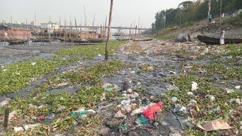 ঢাকার প্রাণ বুড়িগঙ্গা এখন এক নর্দমা”
