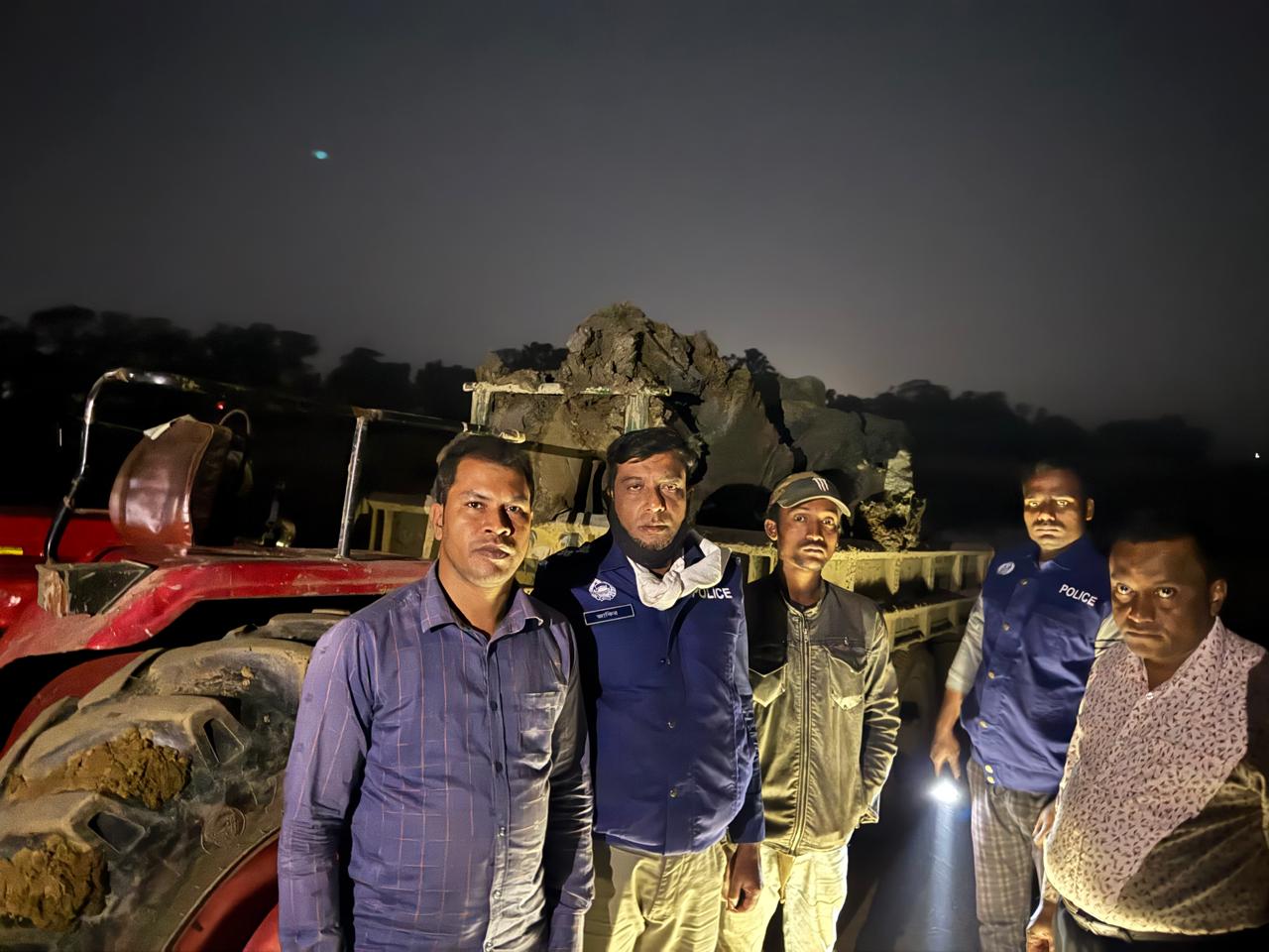 আখাউড়ায় কৃষি জমি থেকে মাটি কেটে  ইট ভাটায়, একজনকে জরিমানা?