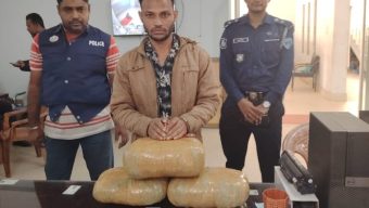কসবায় সাত কেজি গাজাসহ ইউ,পি পুলিশ আটক।