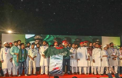 নতুন দলের পরবর্তী কর্মকাণ্ডের দিকে দৃষ্টি সব দলের