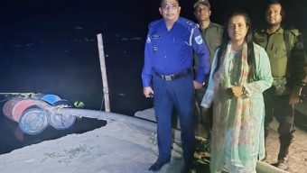 ঘিওরে পৃথক দুই অভিযানে ড্রেজার দিয়ে বালু উত্তোলনের অপরাধে ২ হাজার মিটার পাইপ বিনষ্ট”